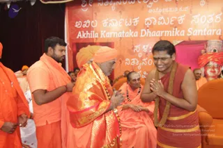 November 01 2014