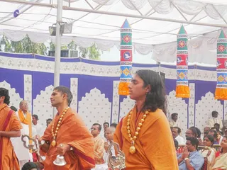 20080101 more-padapuja 070897.jpg