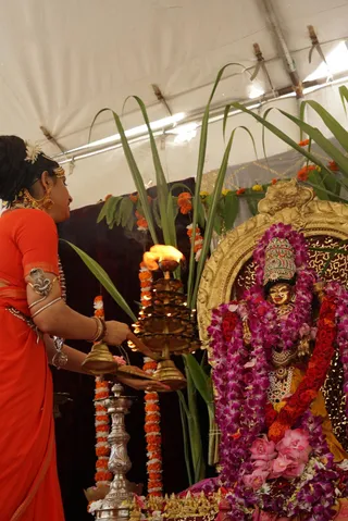 KAILASA-LOS-ANGELES--USA-2019-06-23-136pYlO8IKT2o6QOocMvJ8sZUe15ah1fo.jpg