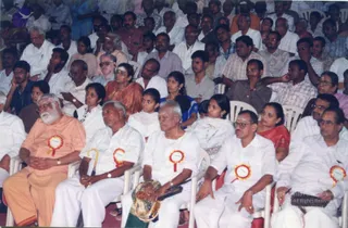 October 28 - 1 November 2004 - Mass Living Enlightenment Initiations in Tiruvannamalai