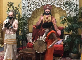 KAILASA-LOS-ANGELES--USA-2021-01-23-1prri 7BLhQxKm-sw0O-0u49XjlLSi1GJ.jpg