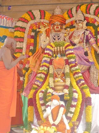20080101 more-procession-temple 070640.jpg