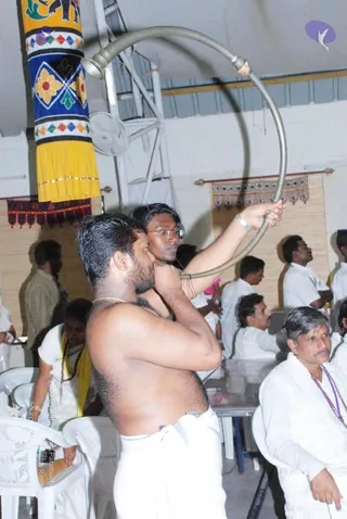 20080717 more darshan 0405 CMP WM.jpg