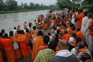 June 04 2006