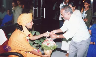 January 2004 - The SPH leaves India on Vijaya Yatra (world tour)