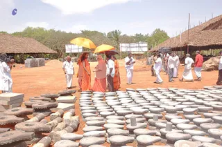 April 2008 - Making Of Kailaasa In Tiruvannamalai