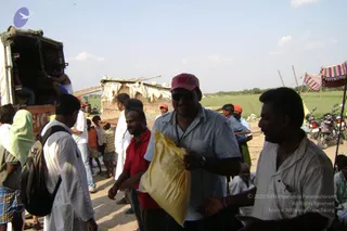September 2006 - Sindhanur flood relief