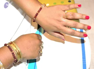 2011 -eNMiracles Collections