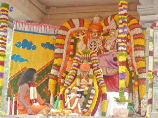 20080101 more-procession-temple 070567.jpg