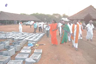 April 2008 - Making Of Kailaasa In Tiruvannamalai