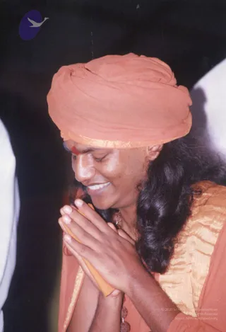 OCtober 6, 7, 8 2004 - 3 Mass Living Enlightenment Initiation conventions at Kancheepuram