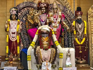 KAILASA-LOS-ANGELES--USA-2021-01-19-1Eh6u-JTWUPtwgWLBv2fYZPdskipwthyf.jpg