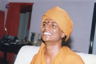 2003 - Home visit and mass Living Enlightenment initiation convention