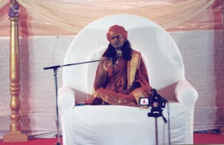 October 28 - 1 November 2004 - Mass Living Enlightenment Initiations in Tiruvannamalai