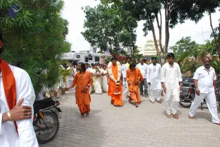 August 06 2009