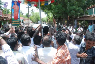 August 11 2009