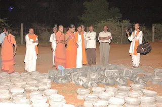 April 2008 - Making Of Kailaasa In Tiruvannamalai