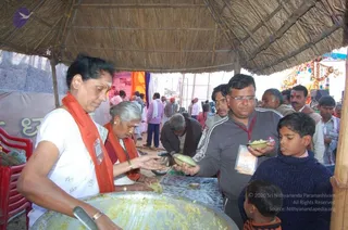 Annadhan during Allahabad Kumbhamela 2013