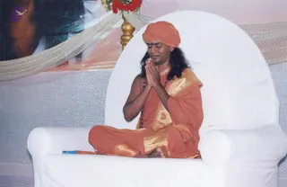 October 28 - 1 November 2004 - Mass Living Enlightenment Initiations in Tiruvannamalai