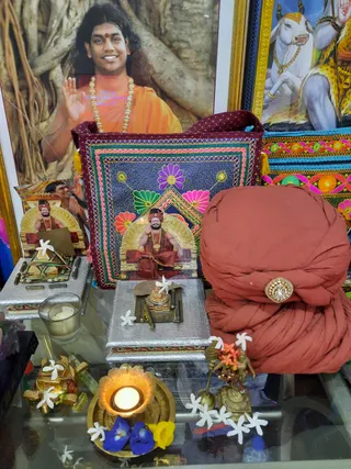 KAILASA-SAN-FERNANDO--TRINIDAD-&-TOBAGO-2020-12-24-11ZDUflDNVTIOlrlc9-spB PeorPNGmAK.jpg