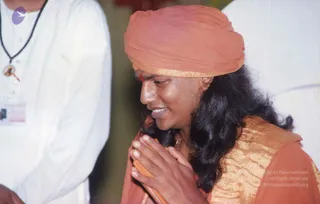 OCtober 6, 7, 8 2004 - 3 Mass Living Enlightenment Initiation conventions at Kancheepuram