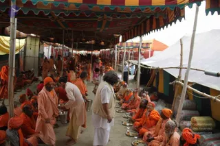 Annadhan during Allahabad Kumbhamela 2013