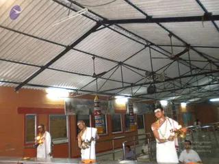 October 01 2010