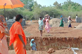 April 2008 - Making Of Kailaasa In Tiruvannamalai