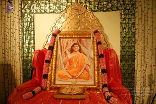2011 -eNMiracles Collections