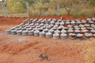 April 2008 - Making Of Kailaasa In Tiruvannamalai