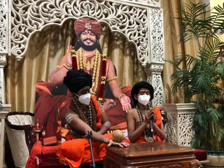 KAILASA-LOS-ANGELES--USA-2020-12-22-1RfJyzcVHdVXOsHnLcITvD6-MlrGDEdaS.jpg