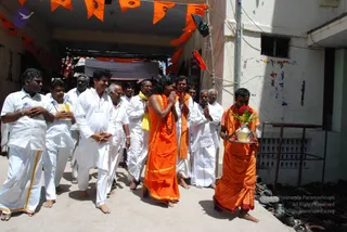August 01 2008