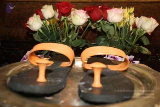 2011 -eNMiracles Collections