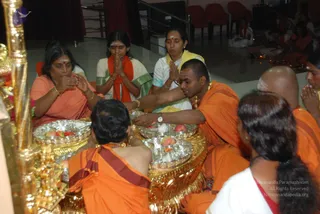 November 05 2010