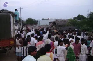 September 2006 - Sindhanur flood relief