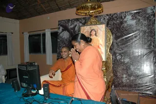 October 03 2010