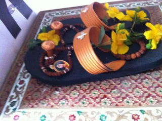 2011 -eNMiracles Collections