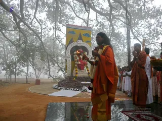 20080101 more-procession-temple 070374.jpg