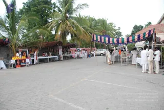 August 06 2009