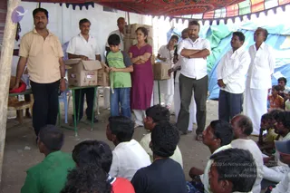 September 2006 - Sindhanur flood relief