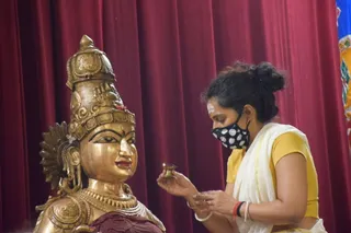 KAILASA-SEATTLE--USA-2021-09-19-1GAWRm81-ljIWE4STAA7olI RsqD2B2n9.jpg