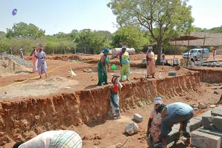 April 2008 - Making Of Kailaasa In Tiruvannamalai