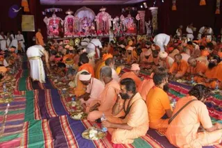 Annadhan during Nasik Kumbhamela 2015