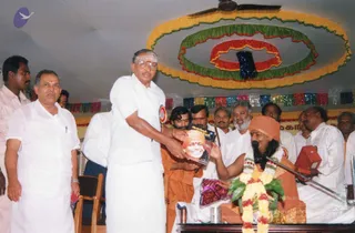 October 03 2004 - Addressing the Sengunthar Community gathering of South India