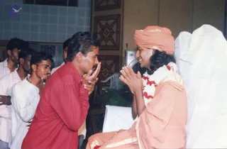 January 04 2004 - Mass Living ENlightenment initiation in Coimbatore