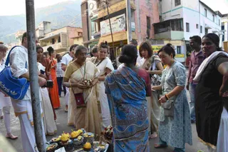 Oneness with the Avatar - Day 2 - Kailasa in Tiruvannamalai