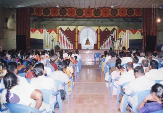 OCtober 6, 7, 8 2004 - 3 Mass Living Enlightenment Initiation conventions at Kancheepuram