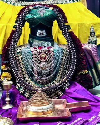 KAILASA-SAN-JOSE--USA-2022-03-13-1xDcHpcP1hZx0XEI-j2mPnBPffaAHRAlu.jpg