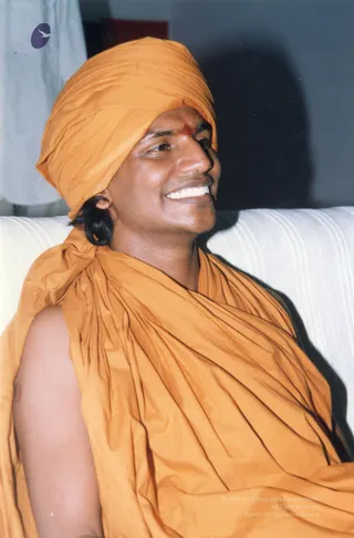 2003 - Home visit and mass Living Enlightenment initiation convention