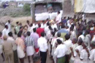September 2006 - Sindhanur flood relief